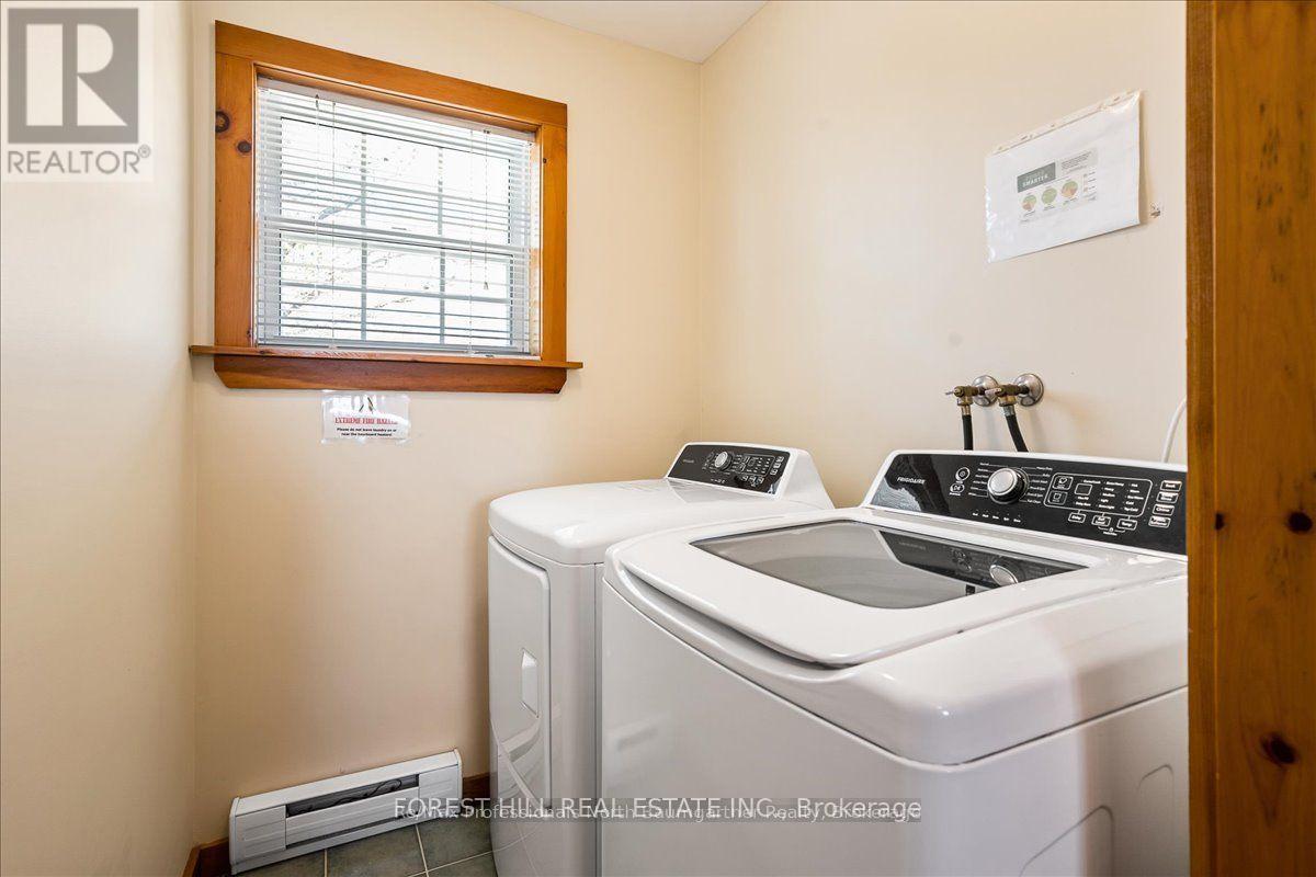1033 Carnegie Ln Property Photo 18