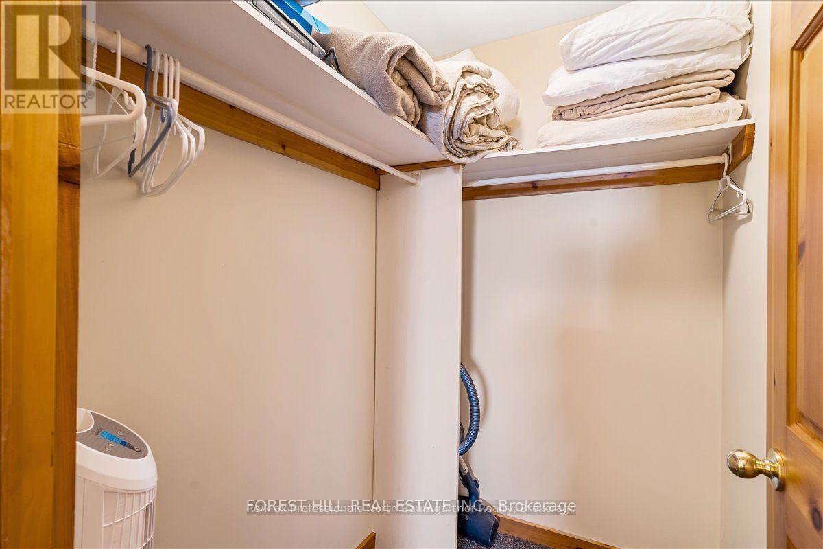 1033 Carnegie Ln Property Photo 21