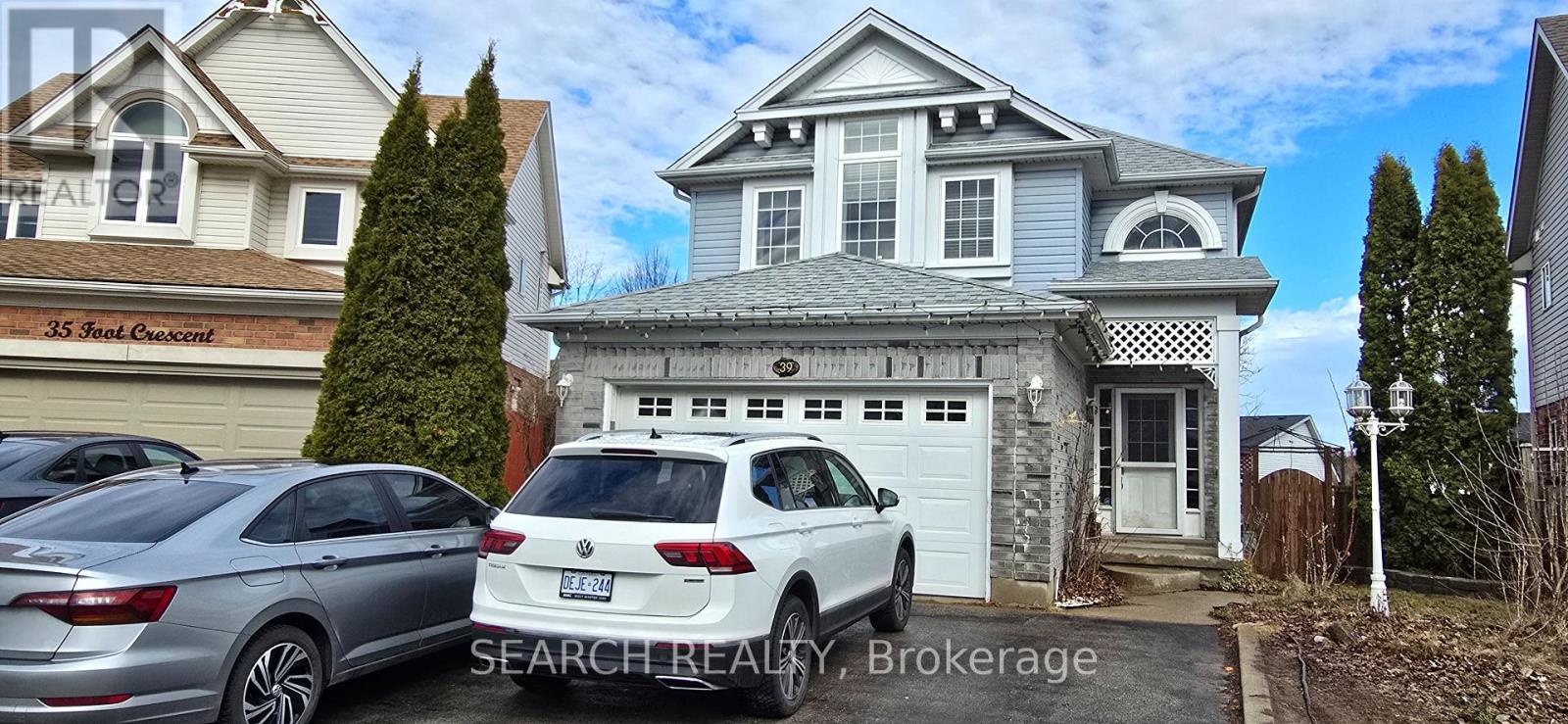 Cambridge Real Estate Listings Main Image