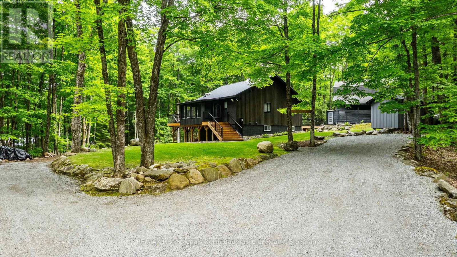 1035 Graydon Lane Property Photo 38