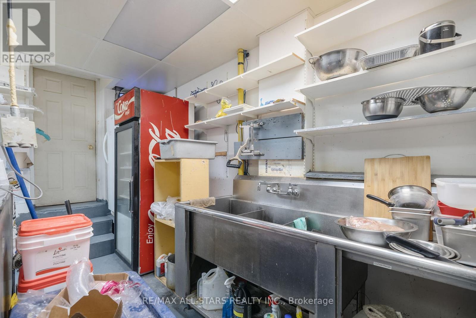 259 Kent Street W Property Photo 21