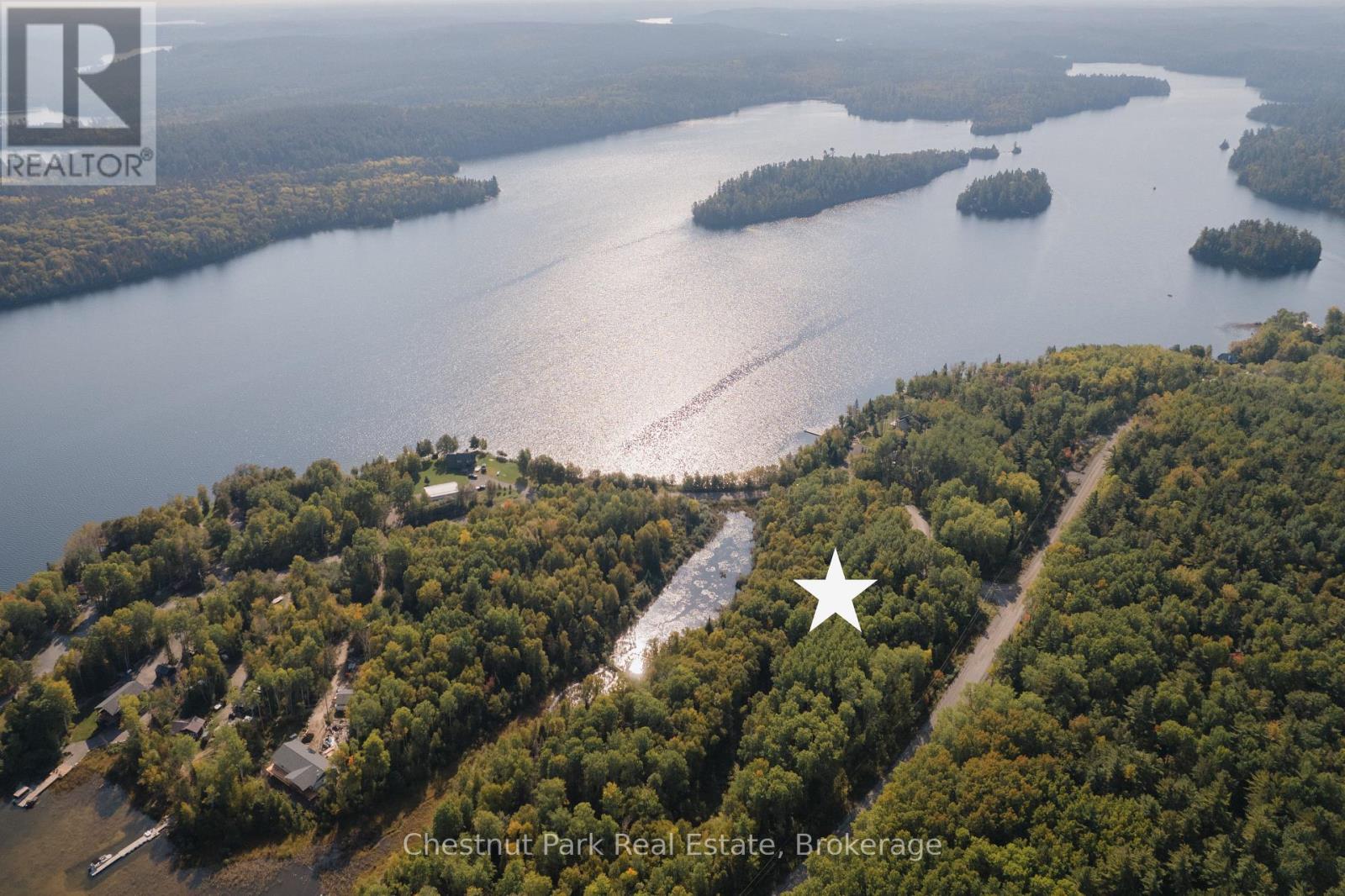 445 Fox Run Property Photo 13