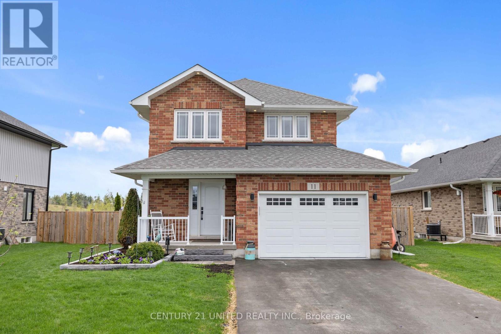 11 DARRELL DRAIN CRESCENT