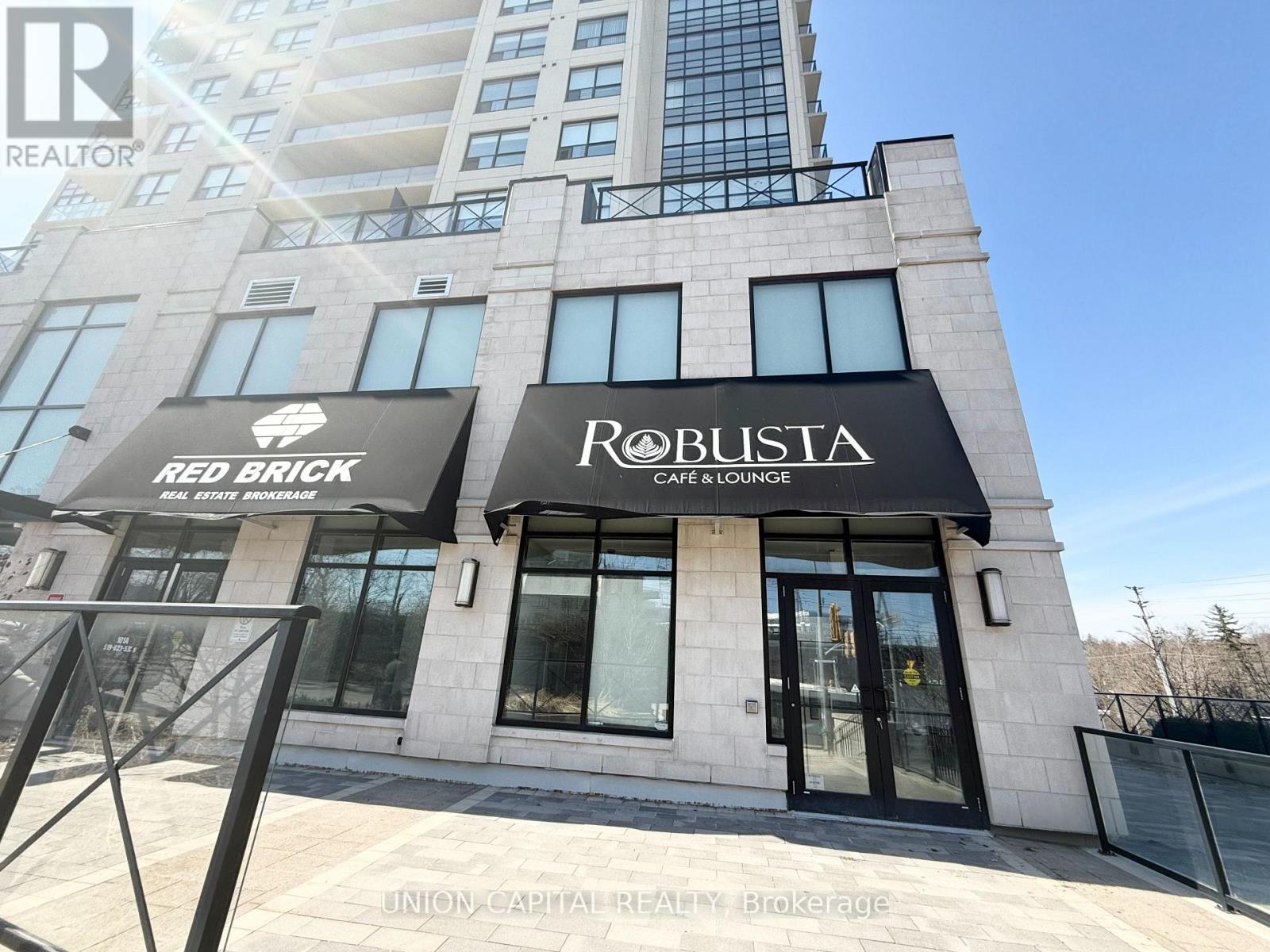 1B - 160 MACDONELL STREET Property Photo 1