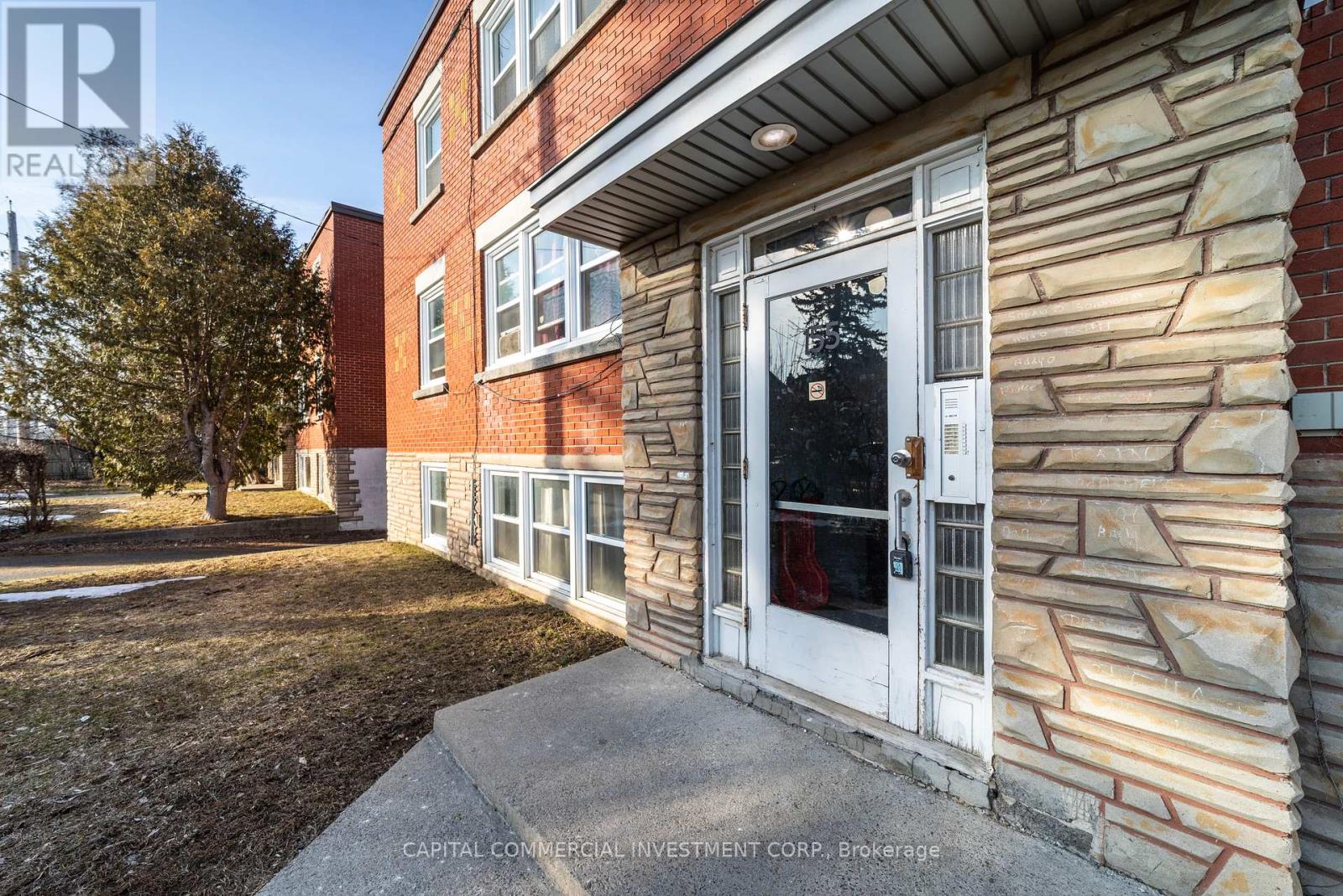 155 Marquette Avenue Property Photo 8