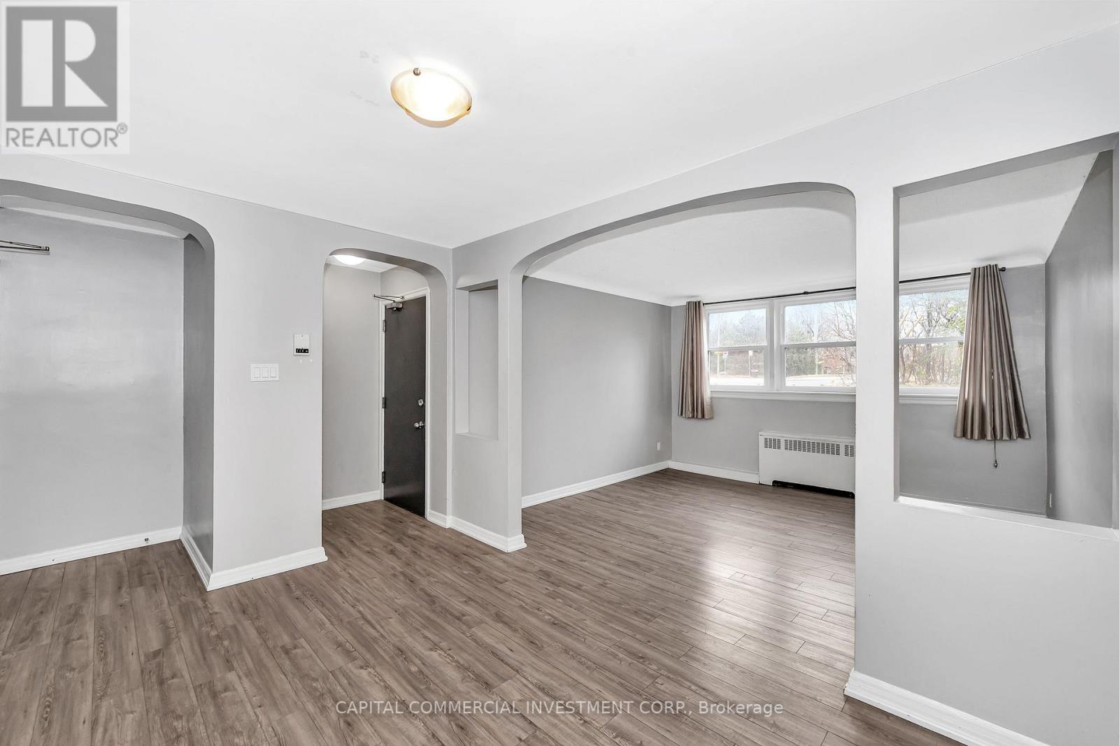 155 Marquette Avenue Property Photo 11