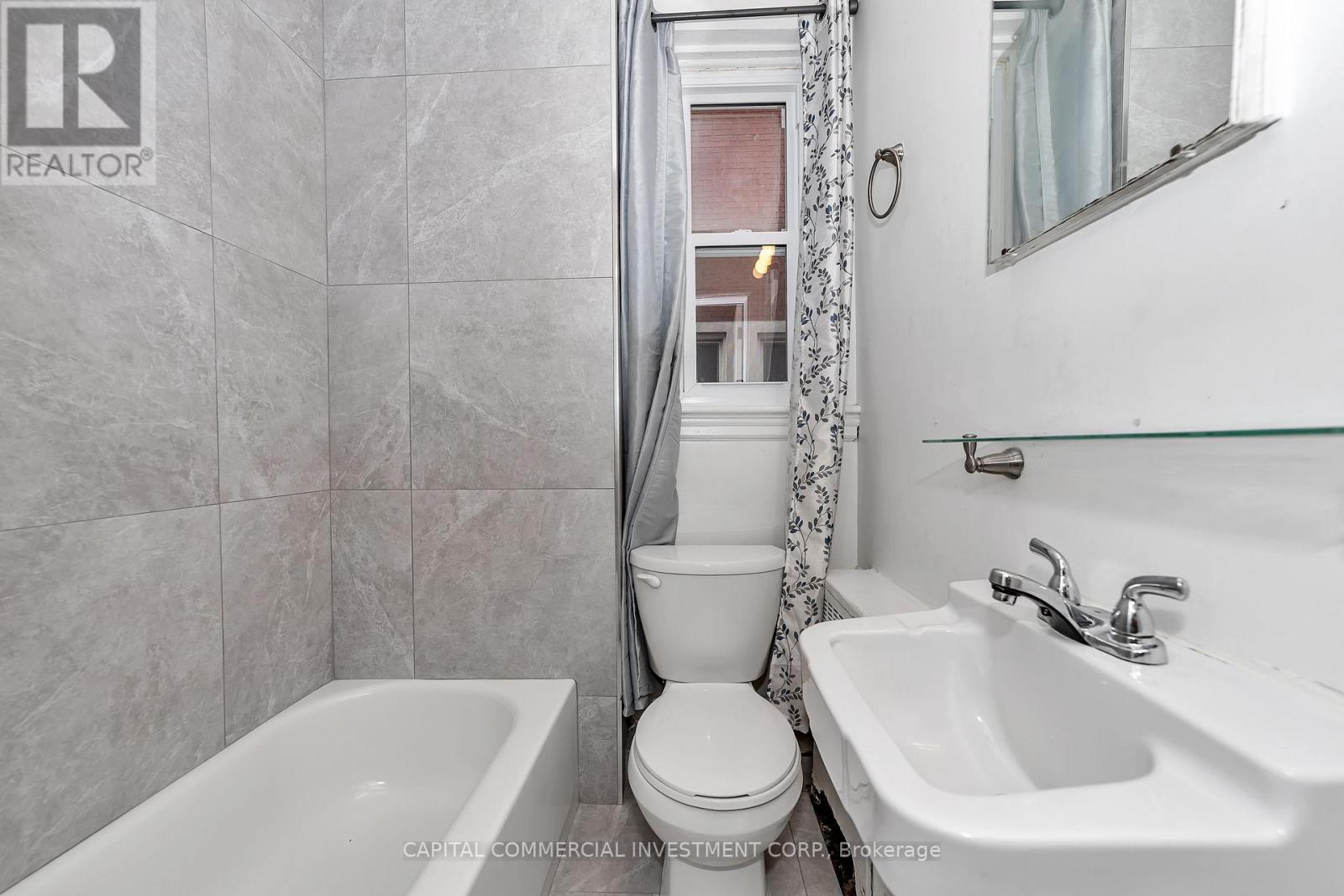 155 Marquette Avenue Property Photo 15