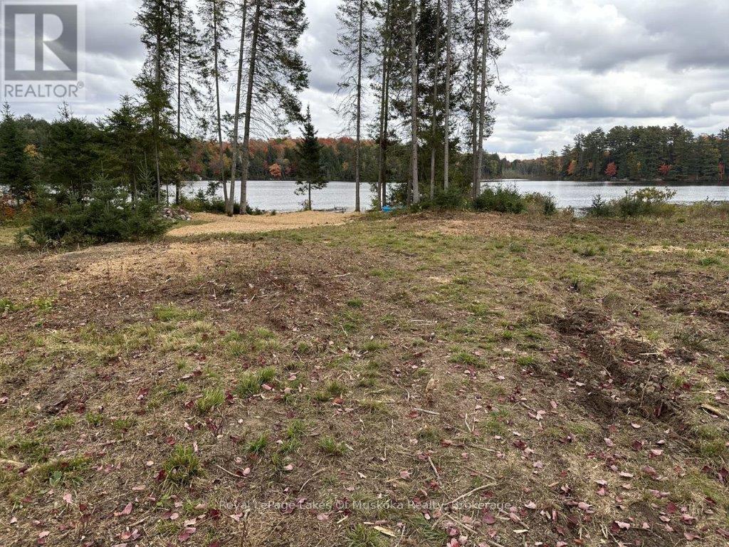 12 Maxwell Lane Property Photo 2