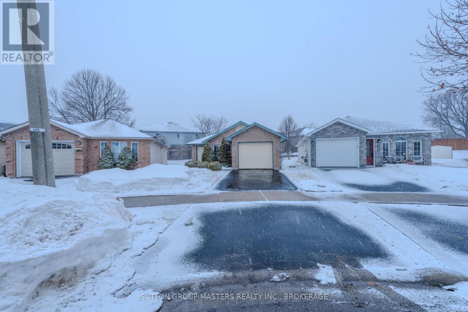 47 WILFRED CRESCENT Property Image
