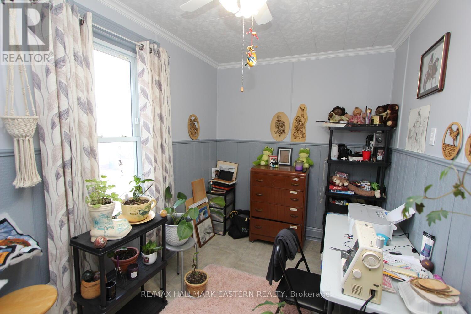 175-177 Front Street N Property Photo 27