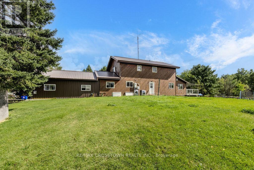 776 Monck Road Property Photo 4