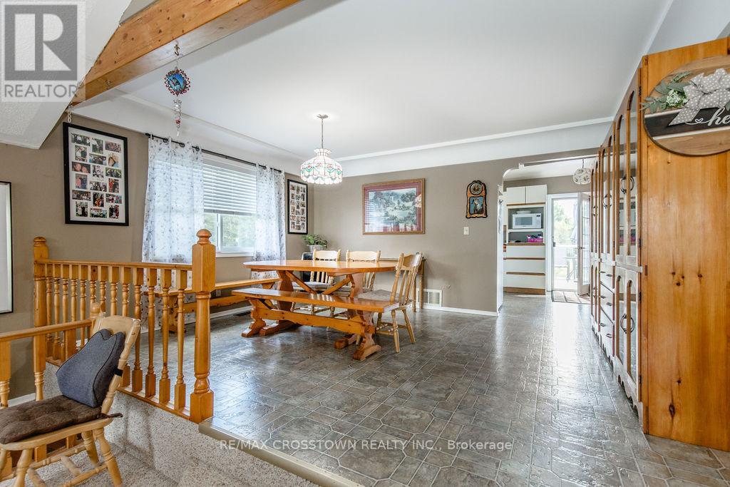 776 Monck Road Property Photo 22
