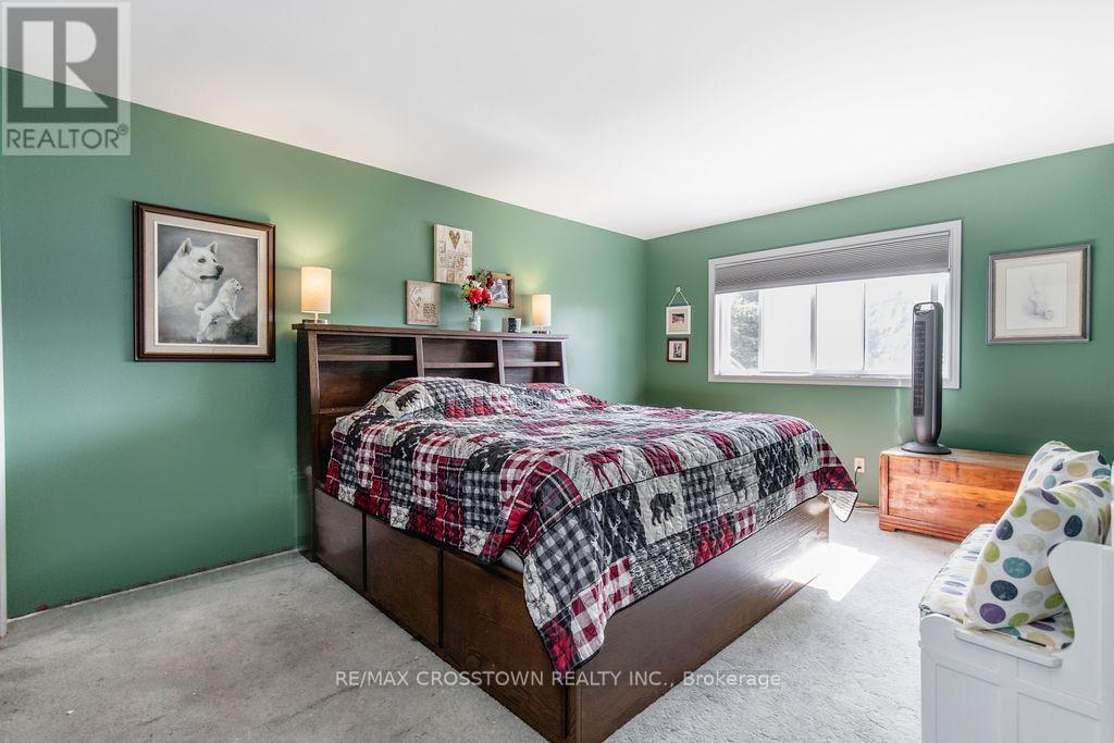 776 Monck Road Property Photo 32