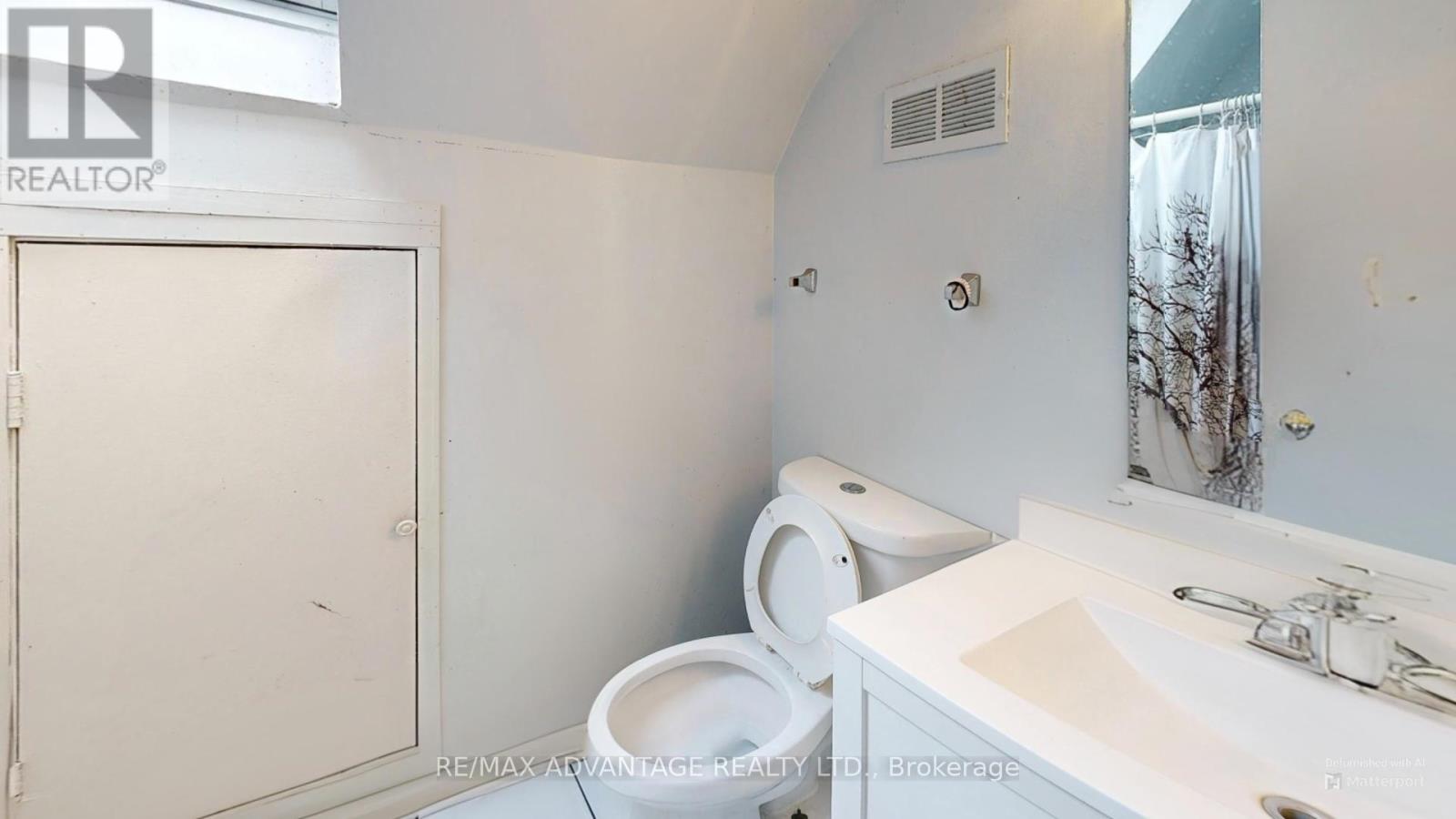 193 Wharncliffe Road N Property Photo 23