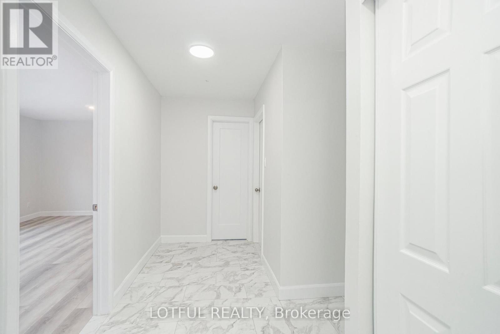 6 - 484 Queen Mary Street Property Photo 9