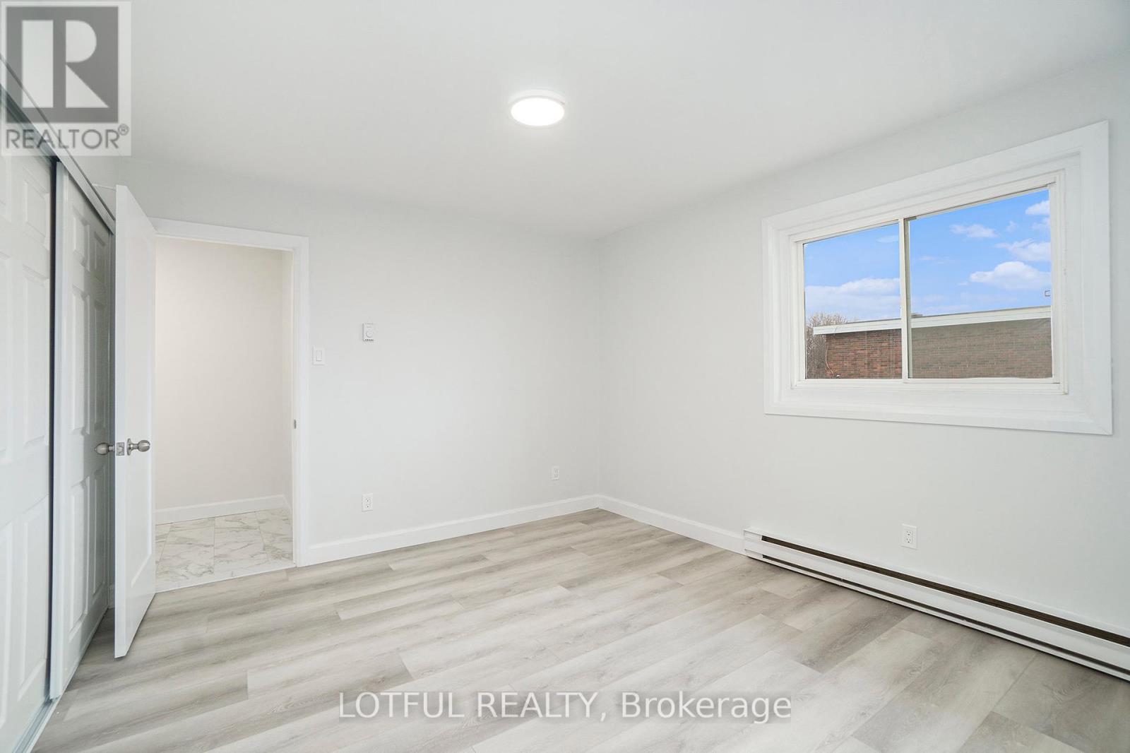 6 - 484 Queen Mary Street Property Photo 14