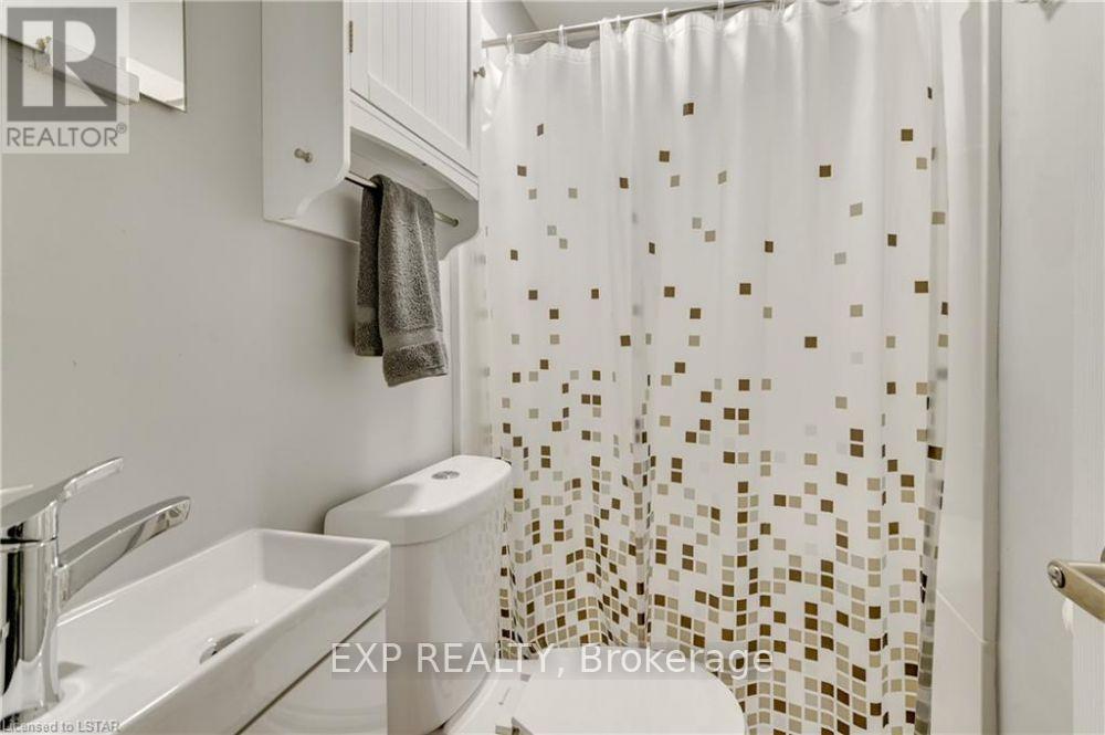 12 Cartwright Street Property Photo 12