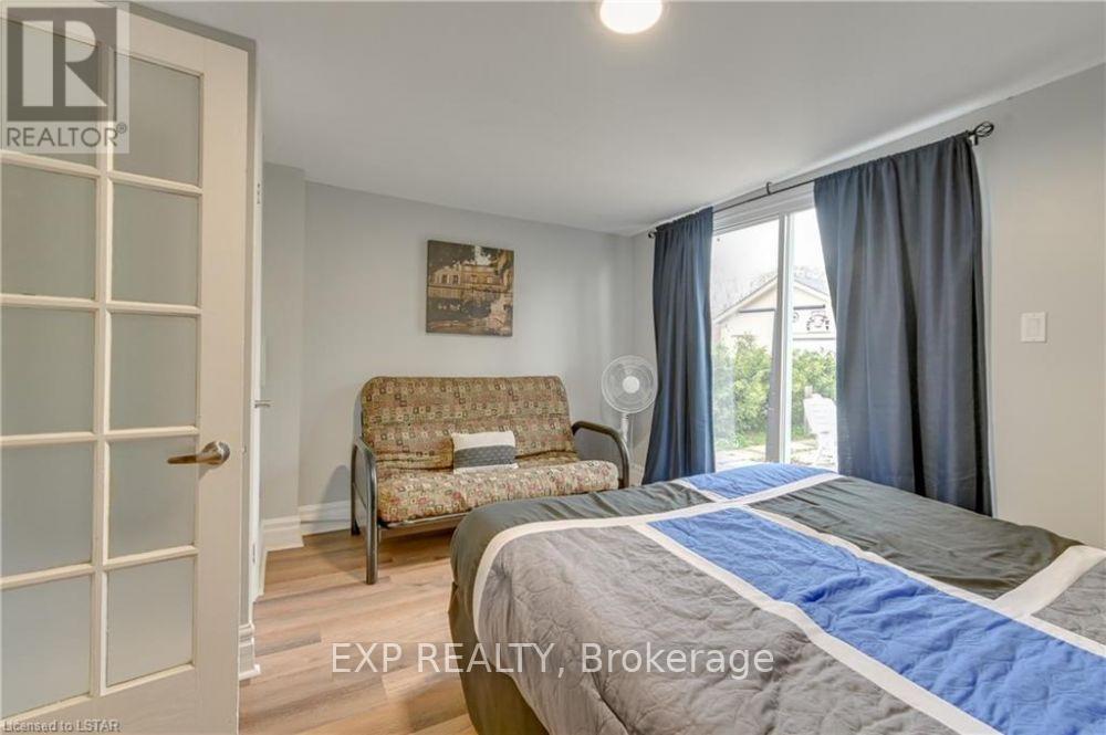 12 Cartwright Street Property Photo 19