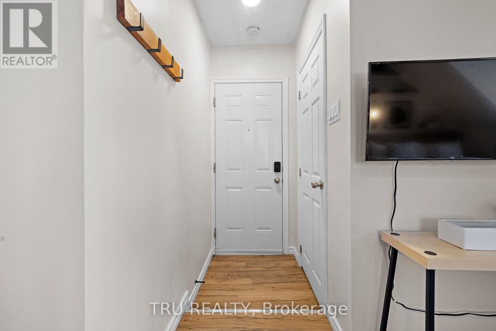 2 - 160 Metcalfe Street Property Photo 19
