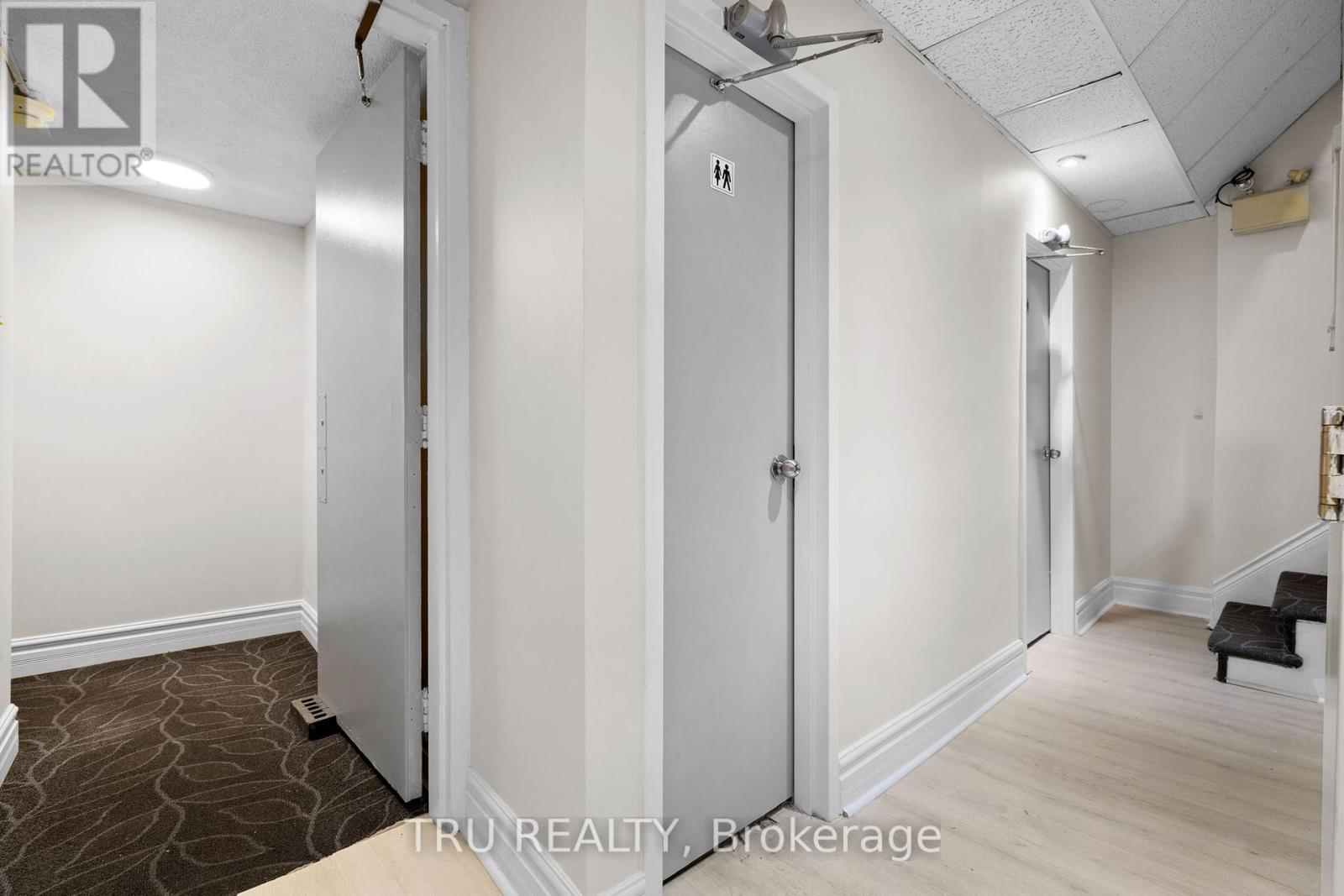 1 - 160 Metcalfe Street Property Photo 21