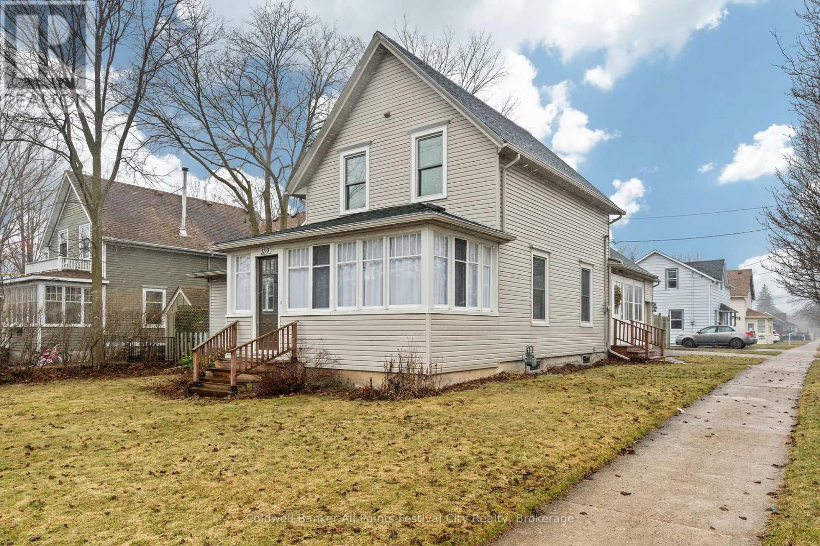159 Cambria Road N Property Photo 1