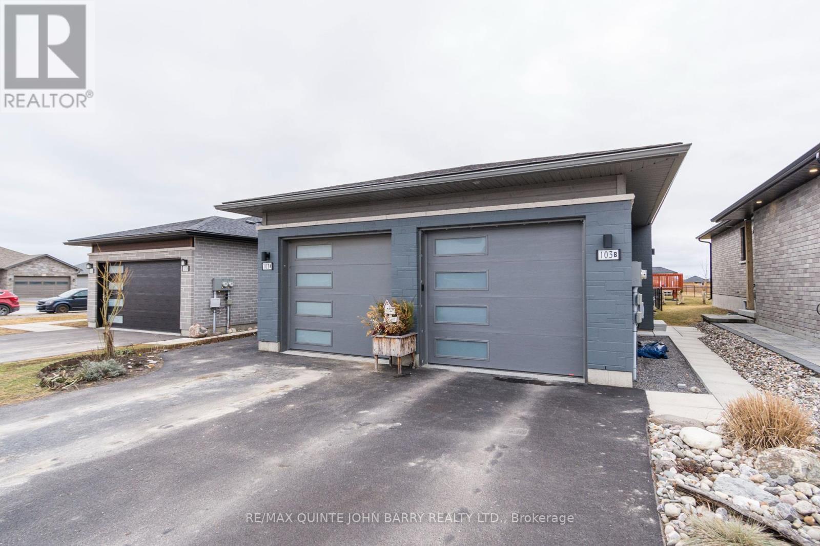 103 Dewal Place Property Photo 2
