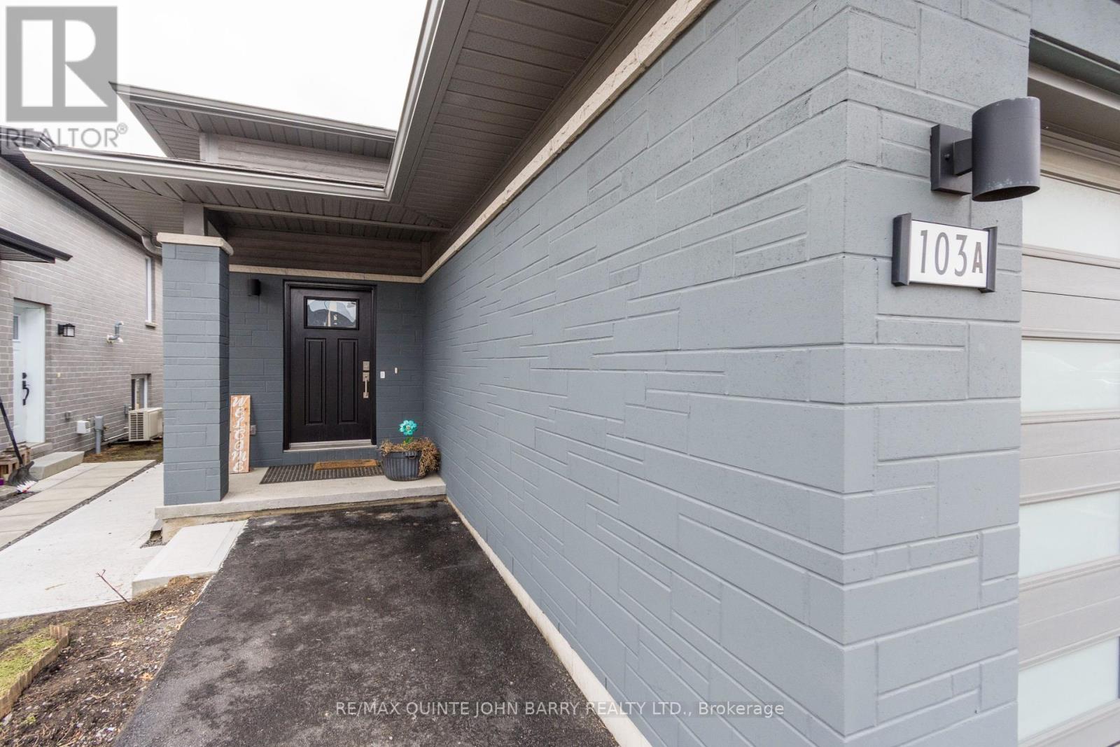 103 Dewal Place Property Photo 3