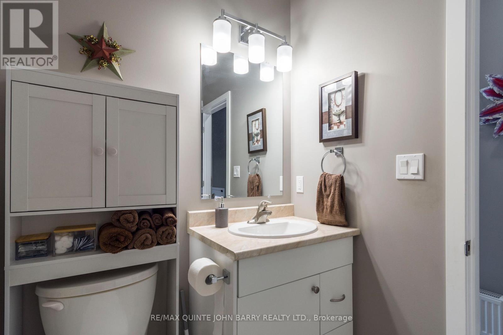 103 Dewal Place Property Photo 15
