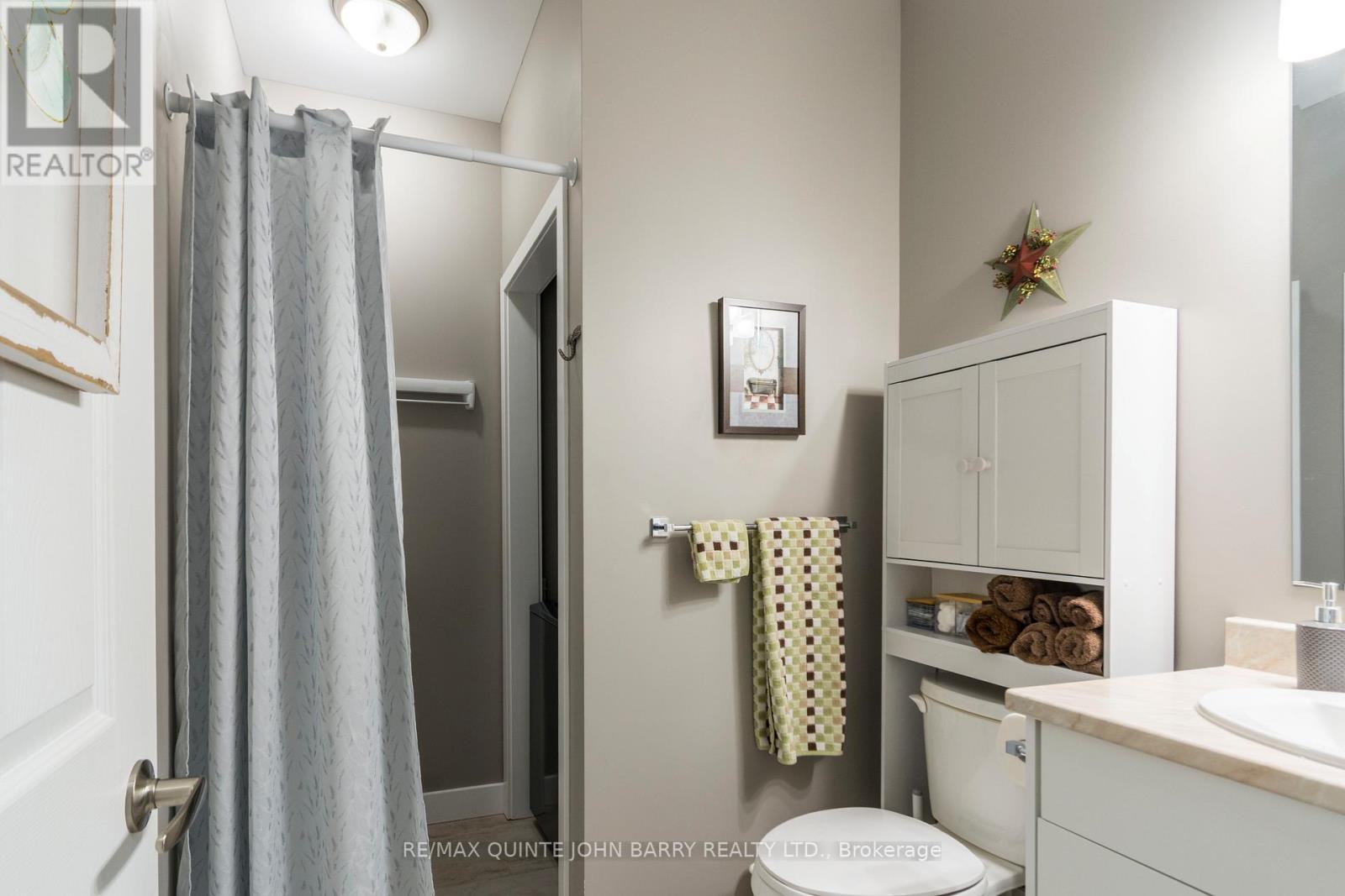 103 Dewal Place Property Photo 16