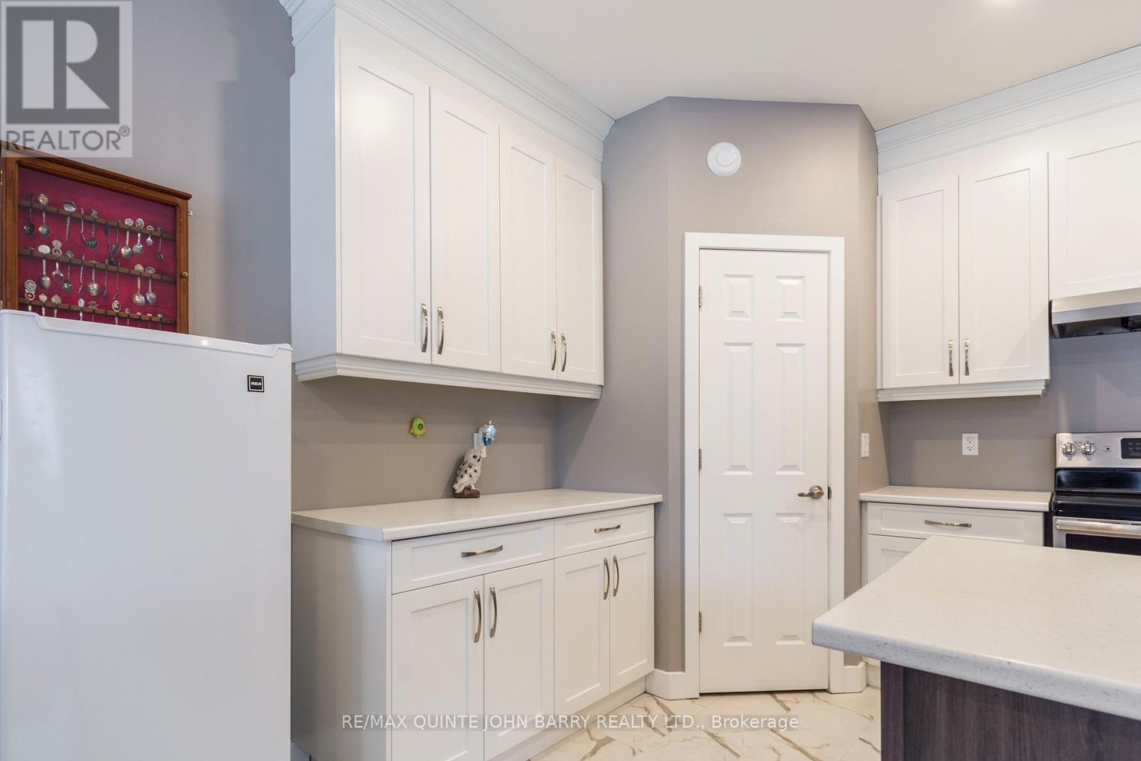 103 Dewal Place Property Photo 25