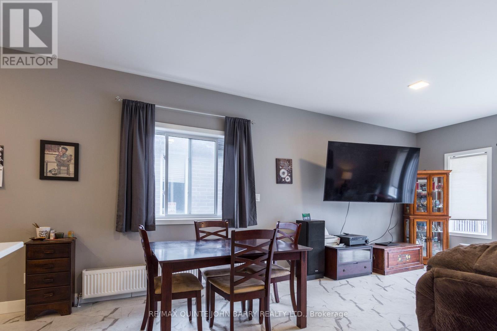 103 Dewal Place Property Photo 28