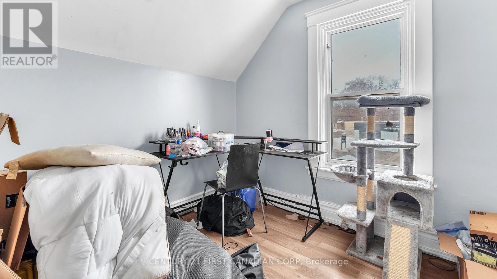 451 Hamilton Road Property Photo 9