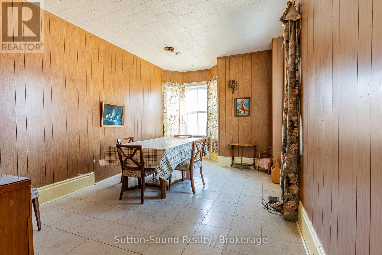 443 And 445 Taylor Street Property Photo 15