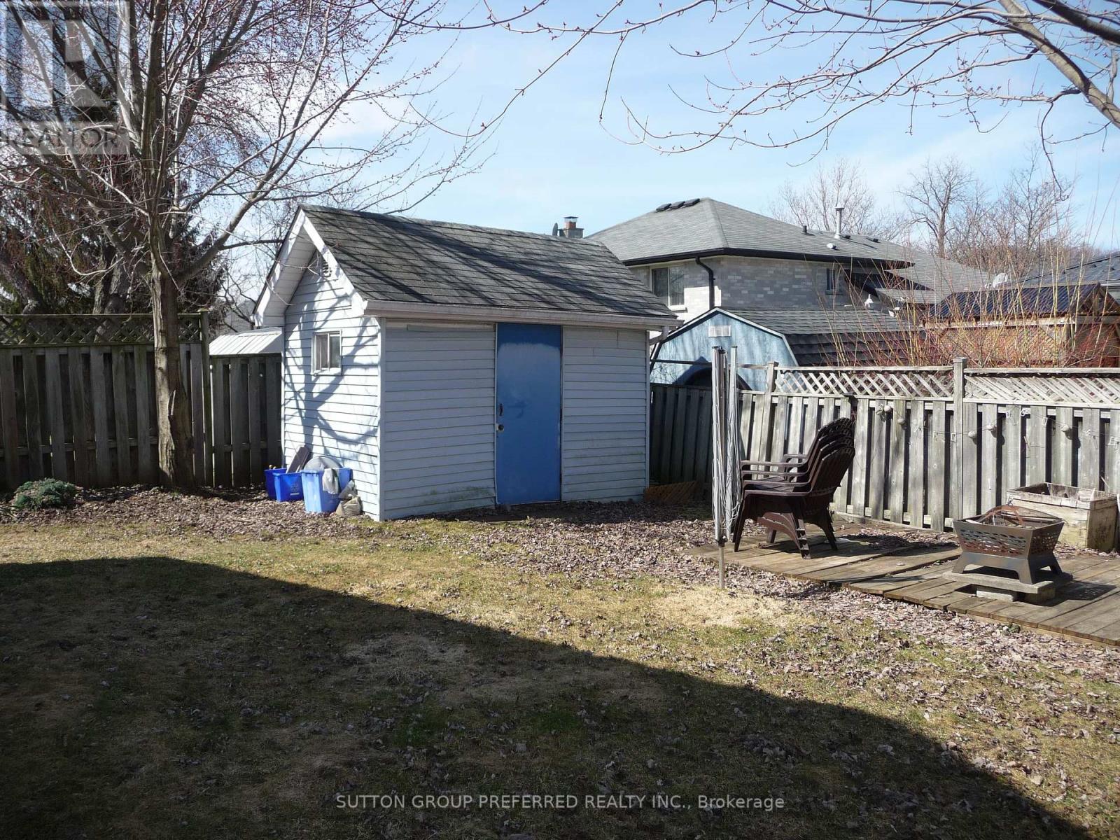 175 Portsmouth Crescent E Property Photo 21