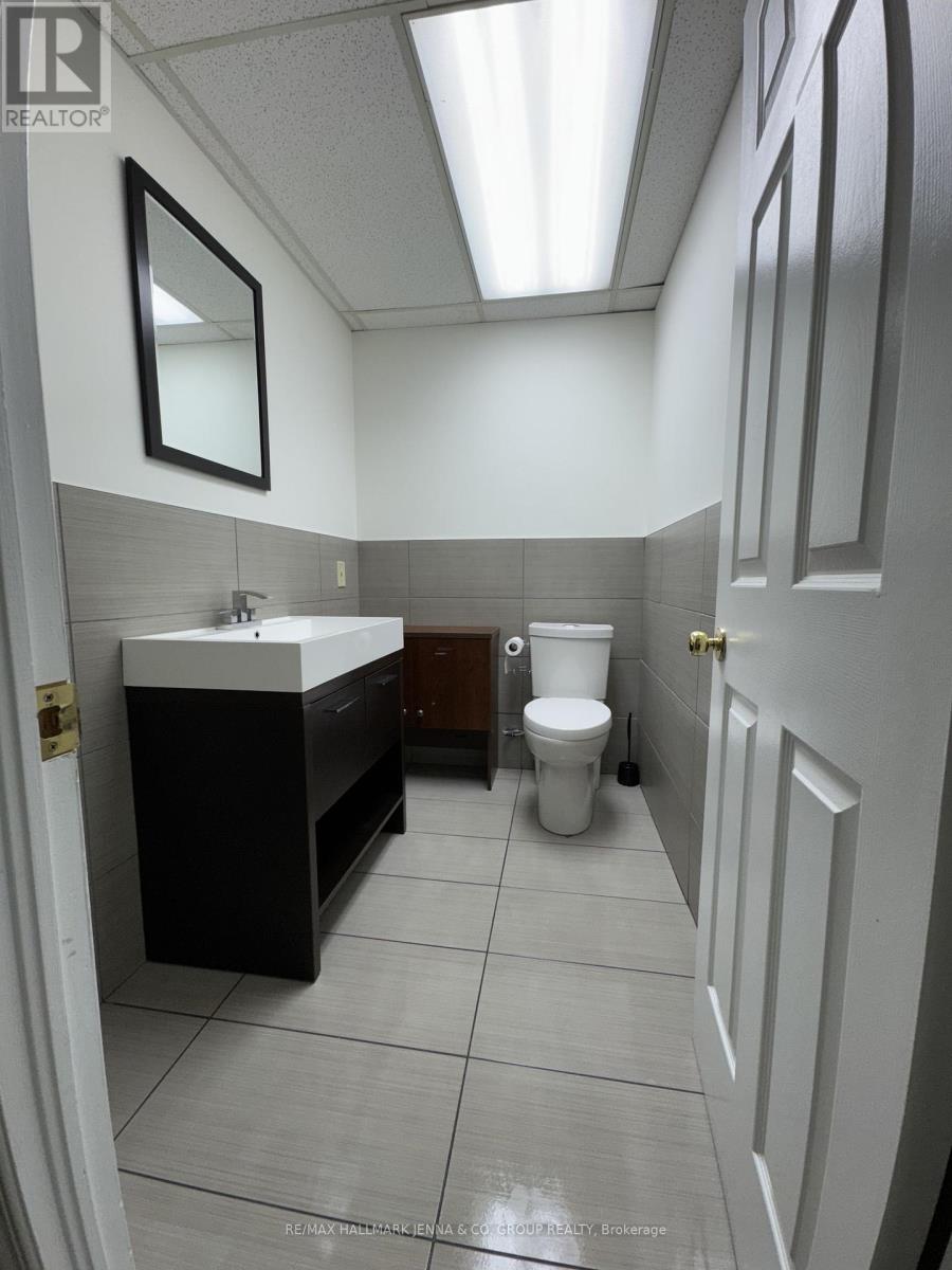 14 - 1010 Polytek Street Property Photo 4