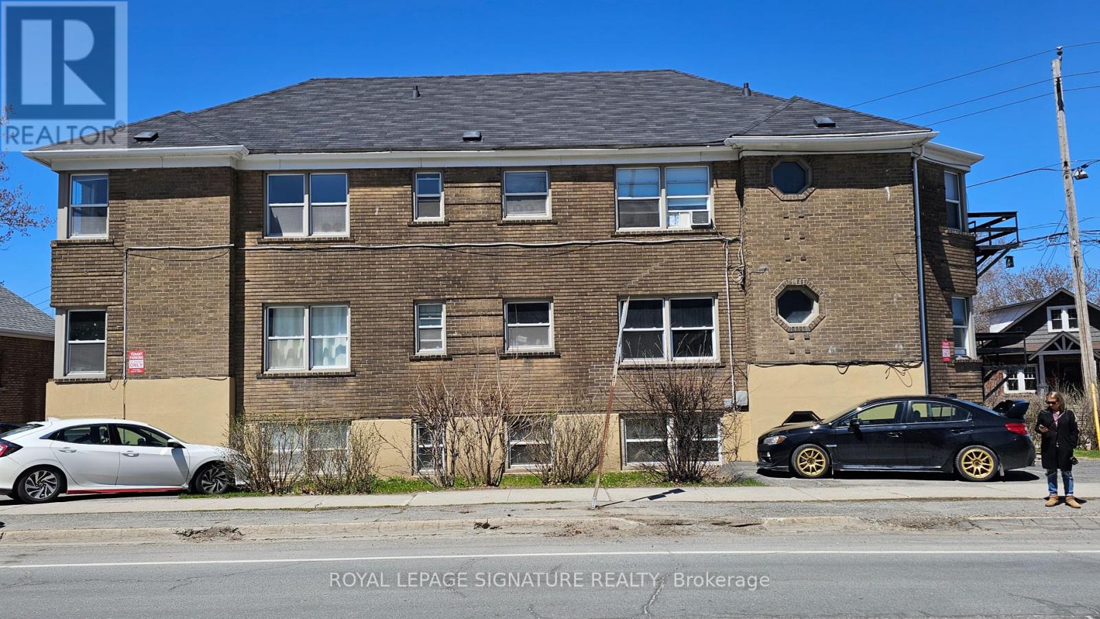 99 Douglas Street Property Photo 1