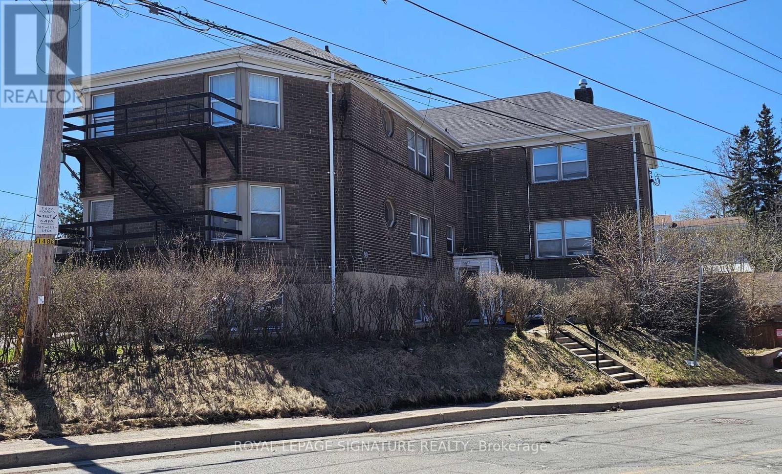 99 Douglas Street Property Photo 4