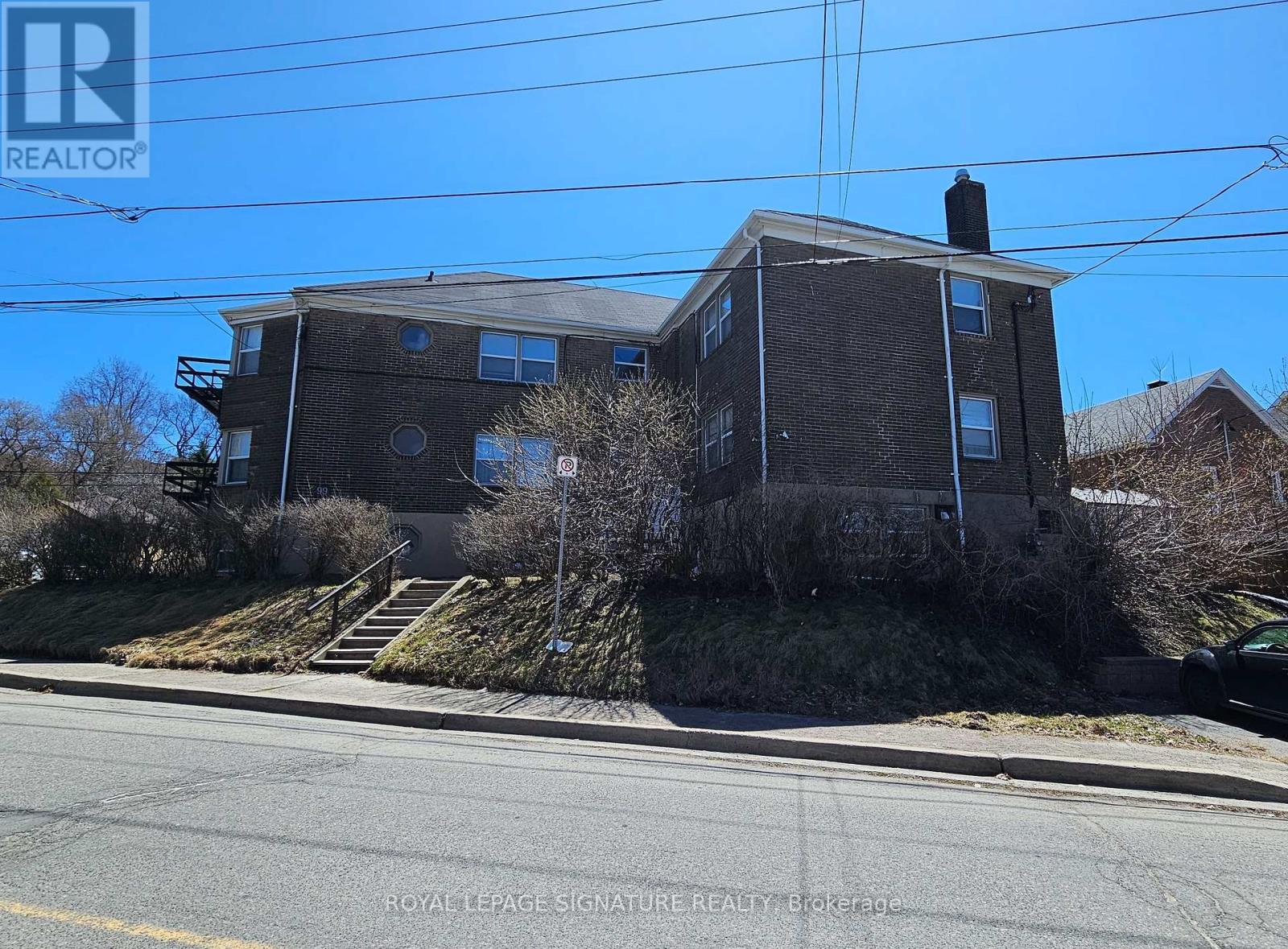 99 Douglas Street Property Photo 6