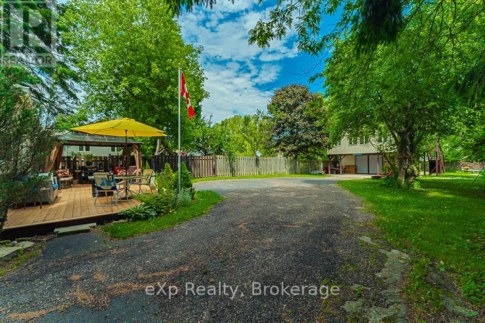 601 Dawson Street Property Photo 7