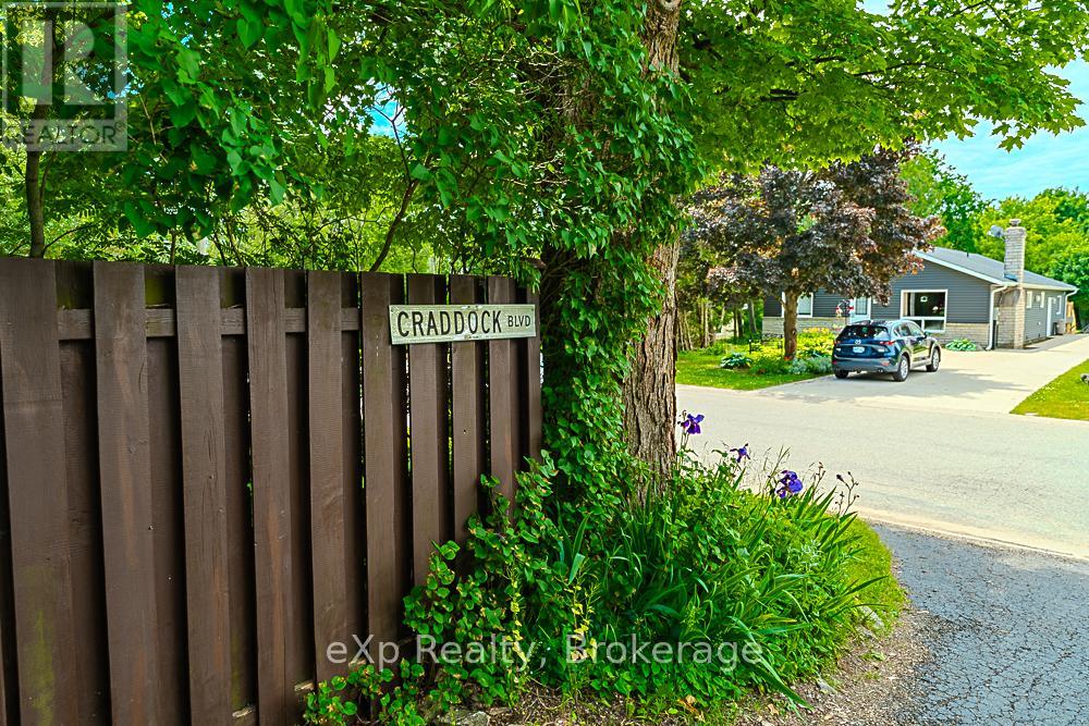 601 Dawson Street Property Photo 40