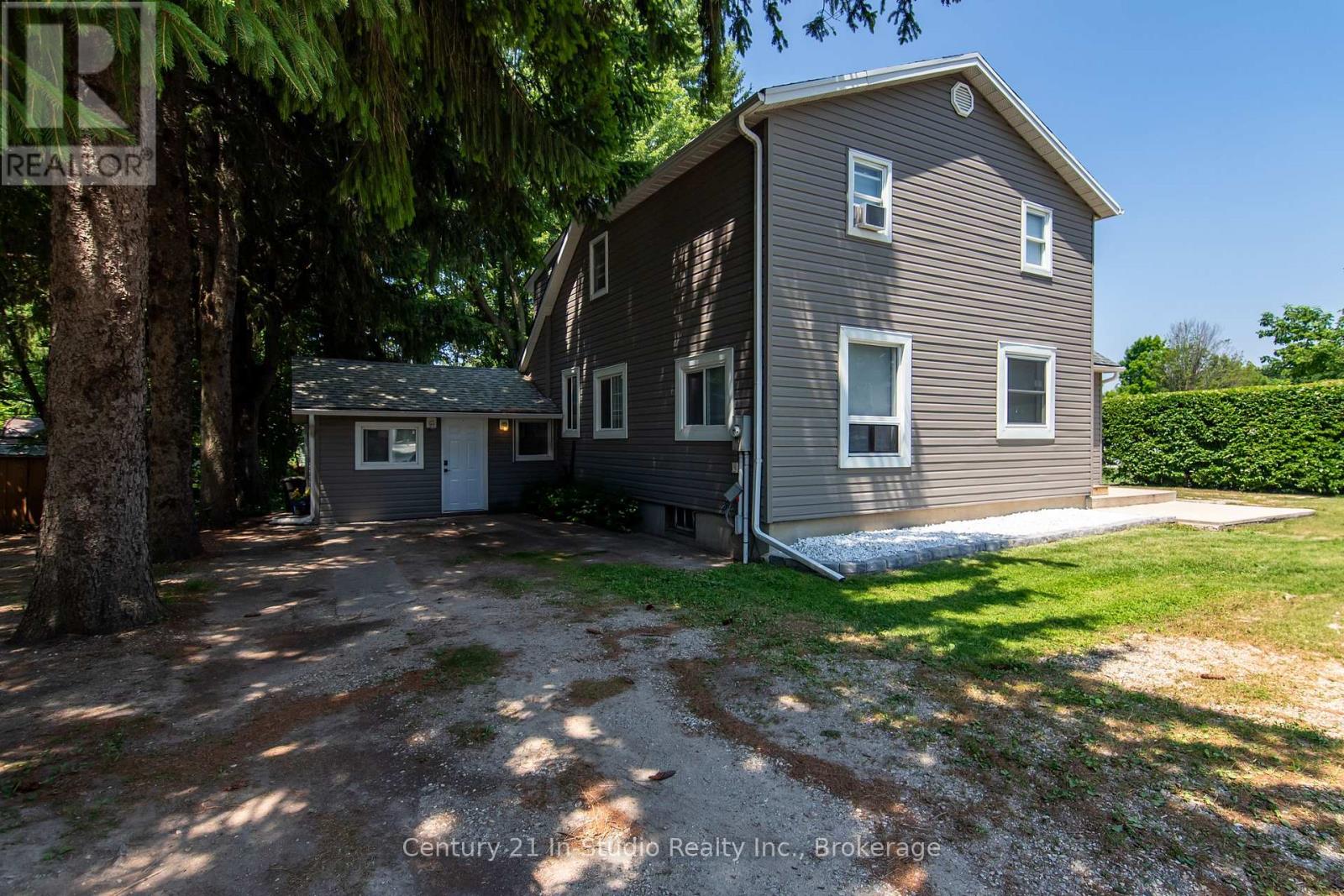 103 King Street Property Photo 2