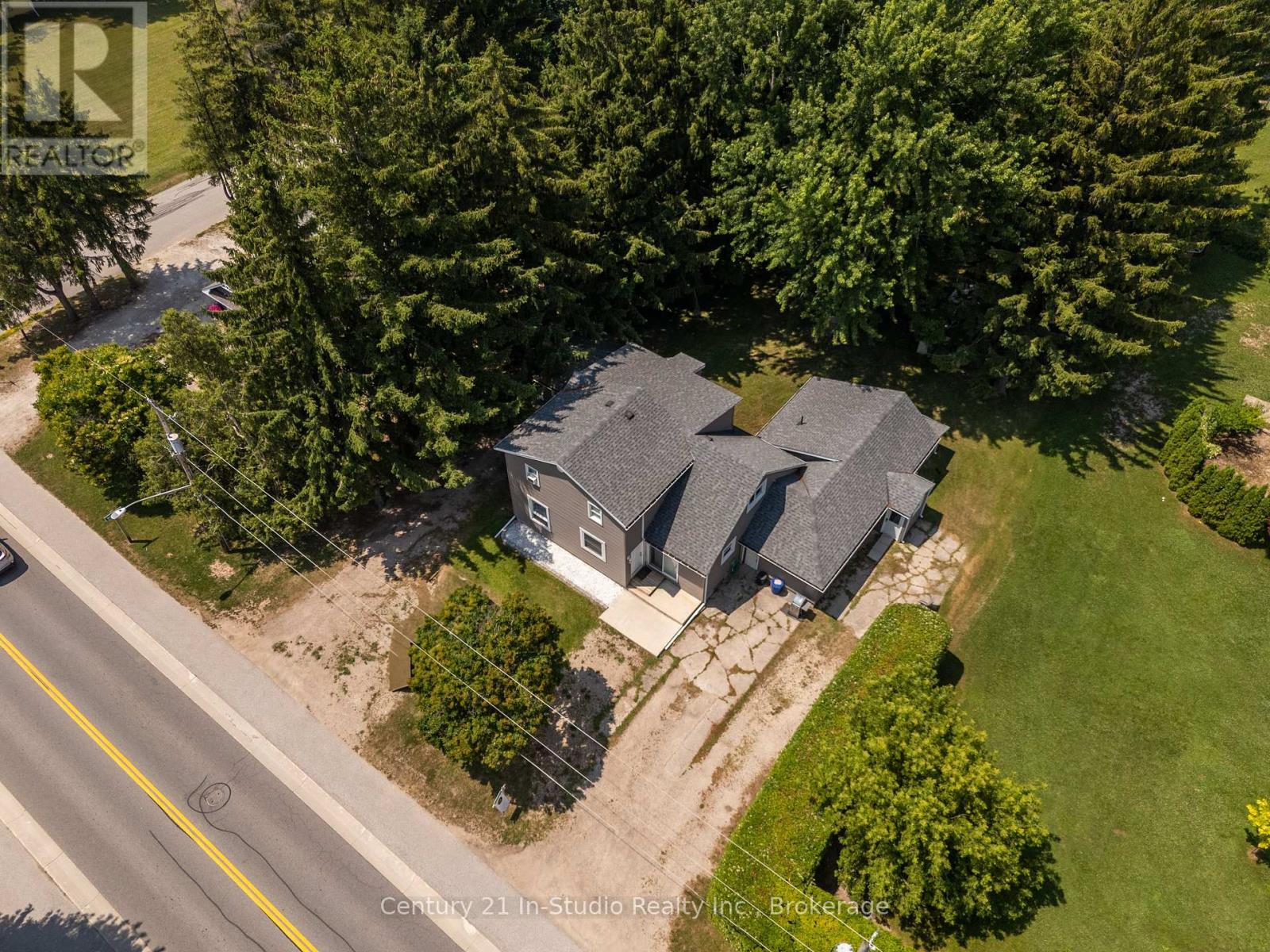 103 King Street Property Photo 38