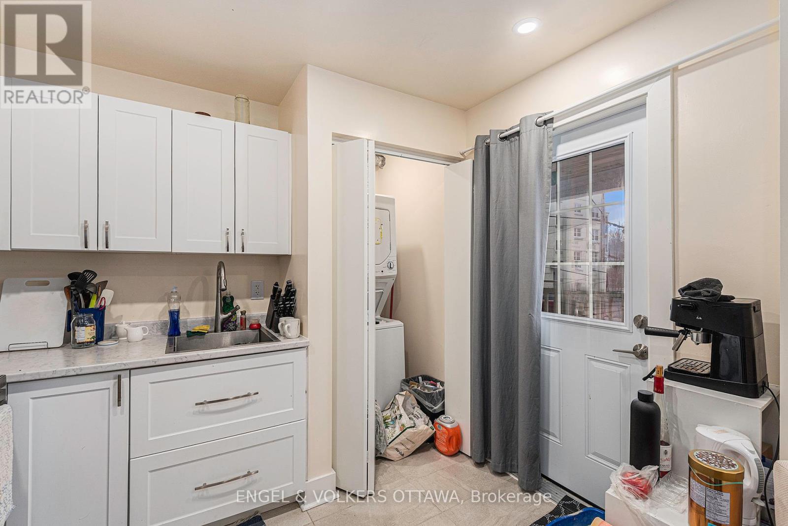 340 Lacasse Avenue Property Photo 21