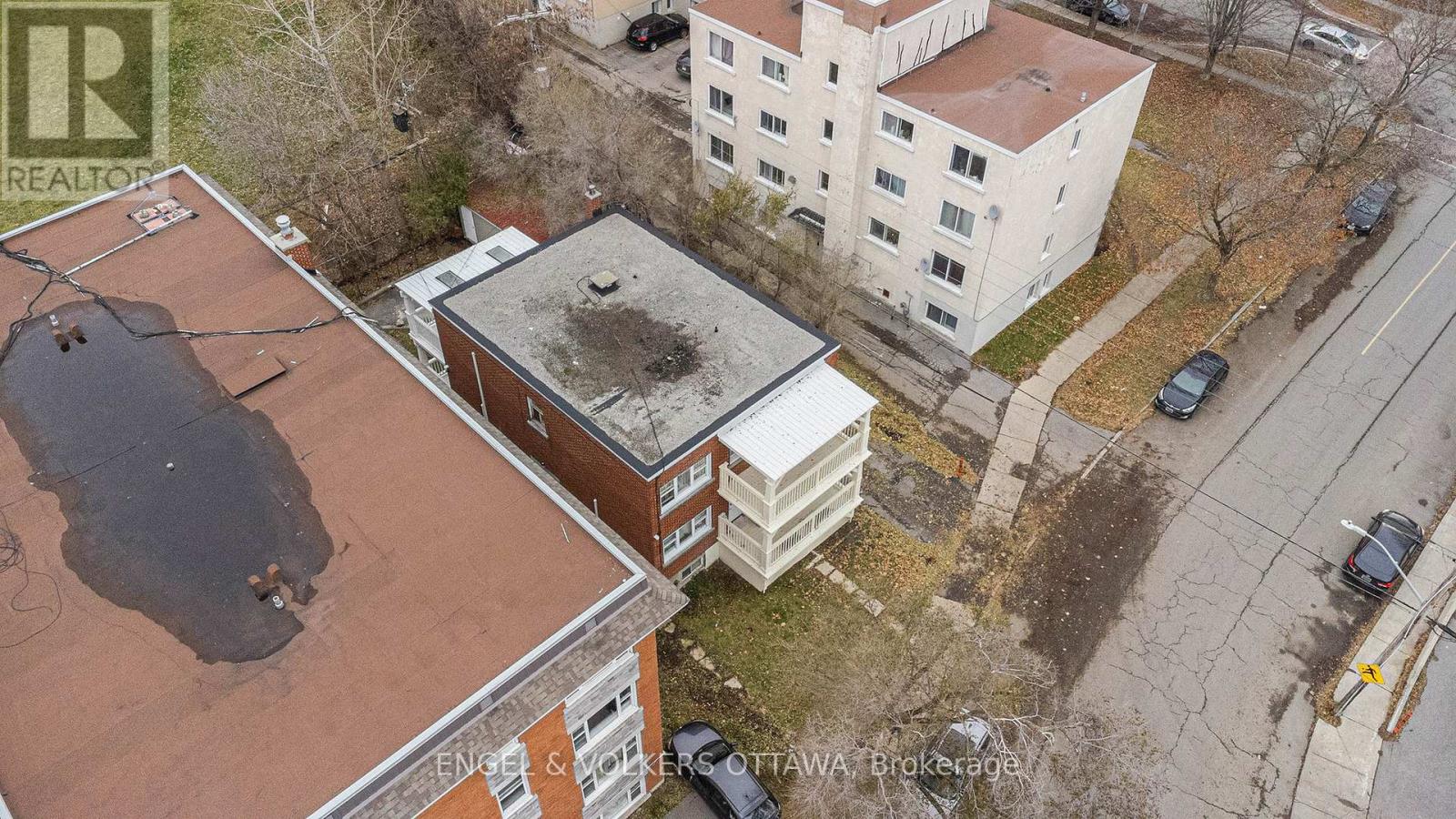 340 Lacasse Avenue Property Photo 27