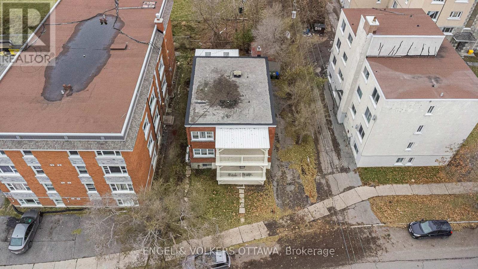 340 Lacasse Avenue Property Photo 38