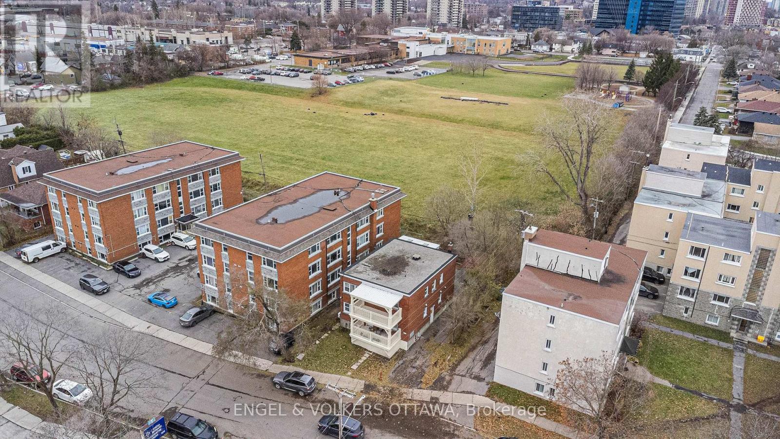 340 Lacasse Avenue Property Photo 40