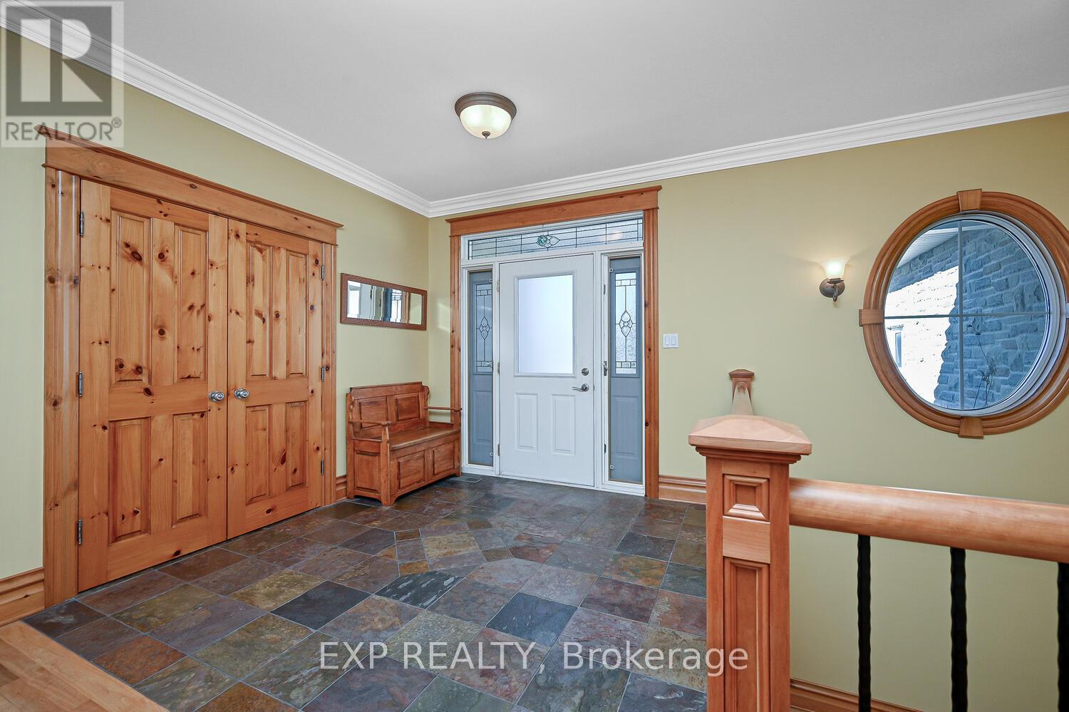 415 Johnston Road Property Photo 6