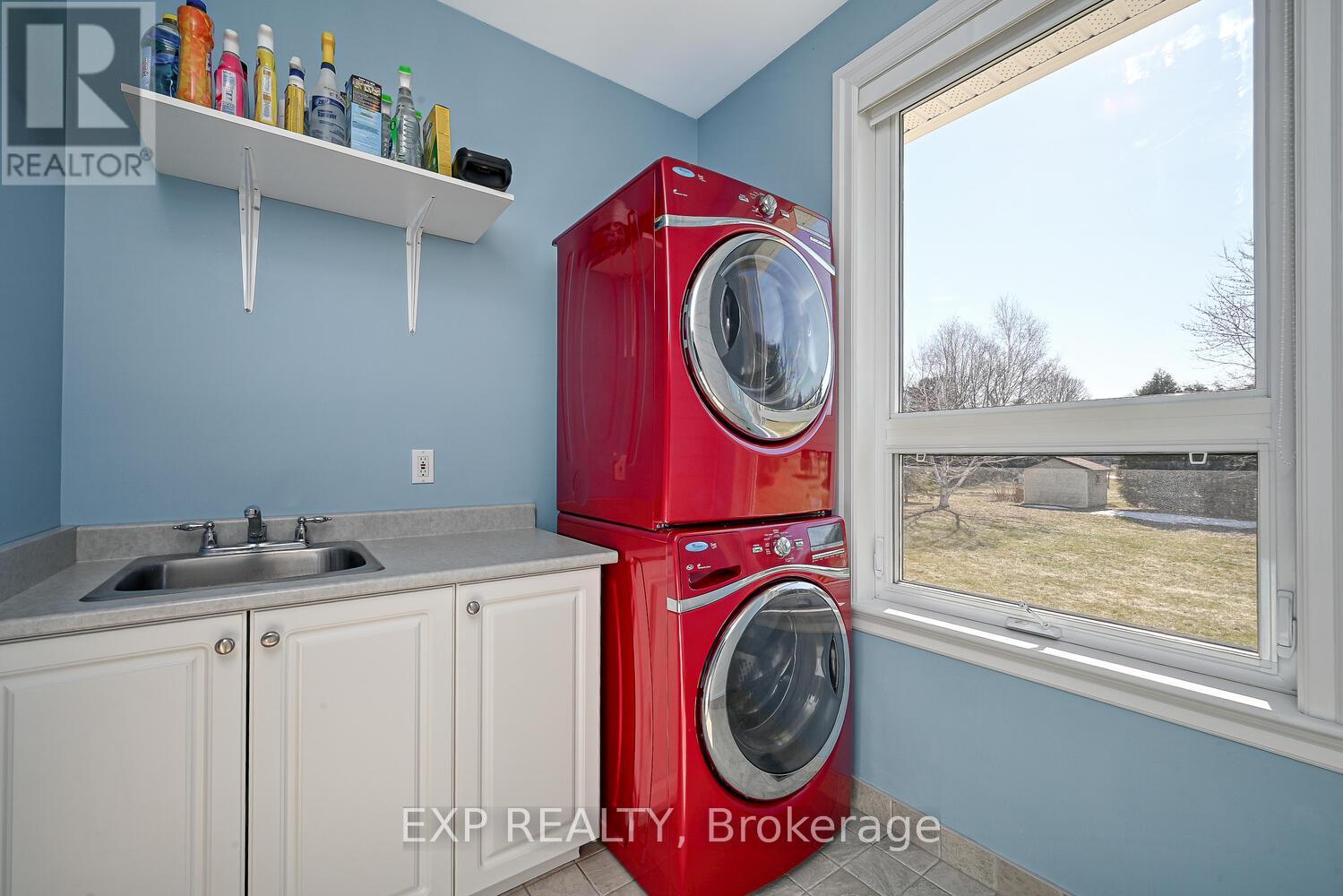 415 Johnston Road Property Photo 20