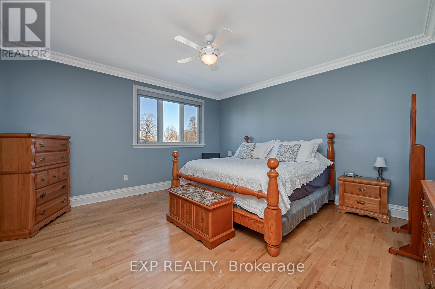 415 Johnston Road Property Photo 23