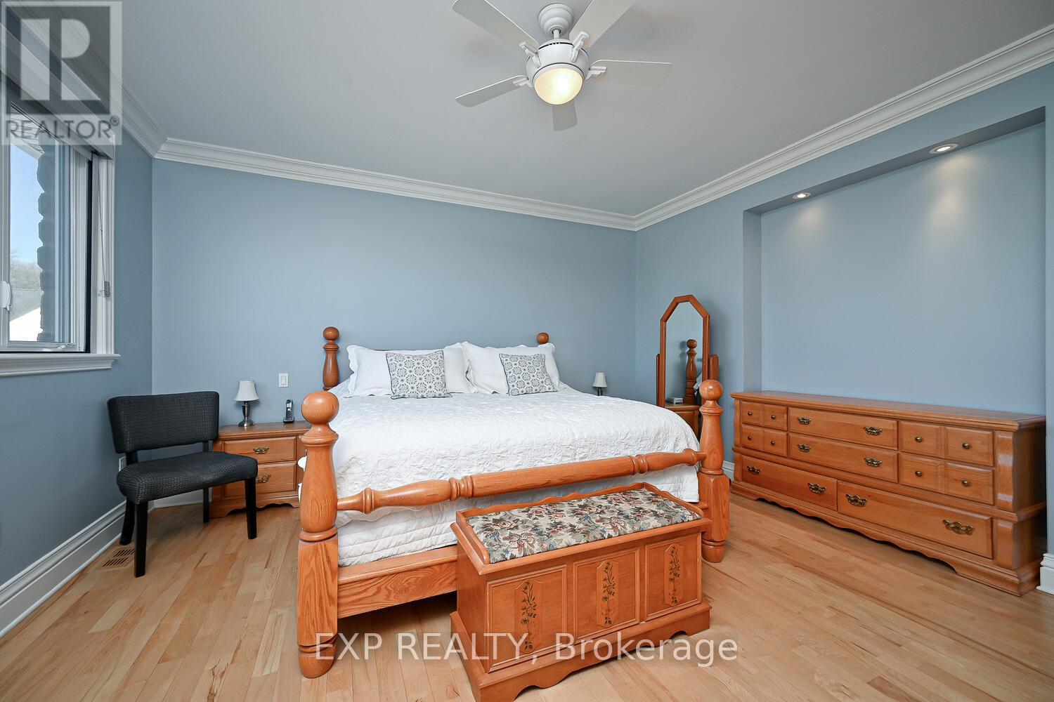 415 Johnston Road Property Photo 24